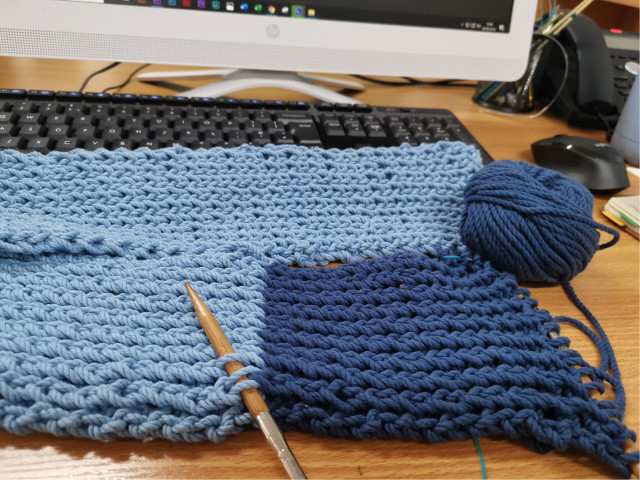 yarn cowl scarf