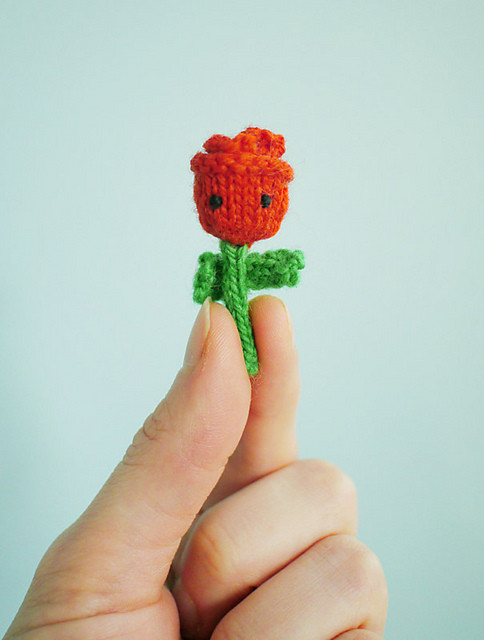 tiny rose pattern valentines day